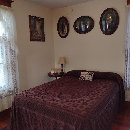 Quiet Full-Size Bed Close To Town 420 Friendly Trinidad Exterior photo